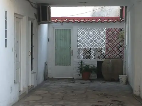Depto Tipo Casa en Alquiler de 2 dormitorios