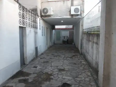 Depto Tipo Casa en Alquiler de 3 ambientes