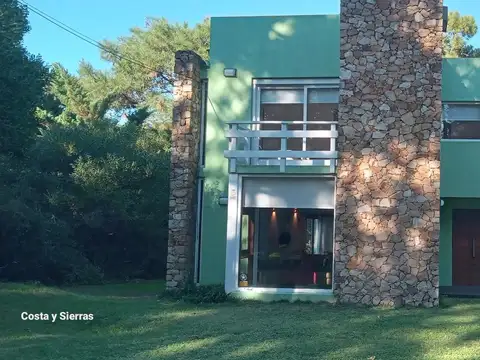 Casa a pie de médano, 4 ambientes, 5 pasajeros