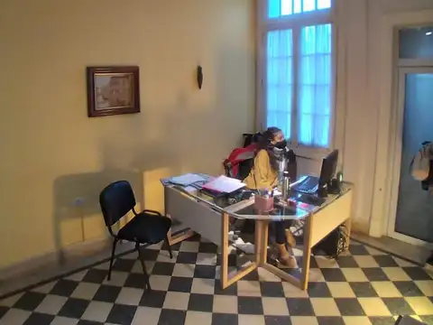 Oficina Monoambiente con 2 baños