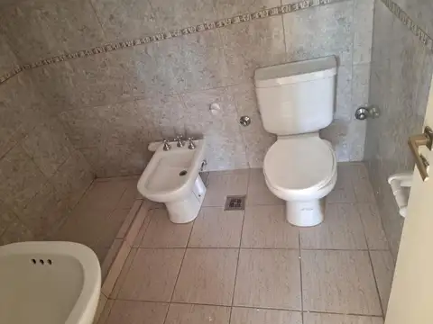 Departamento en Alquiler en Cipolletti, $ 700.000