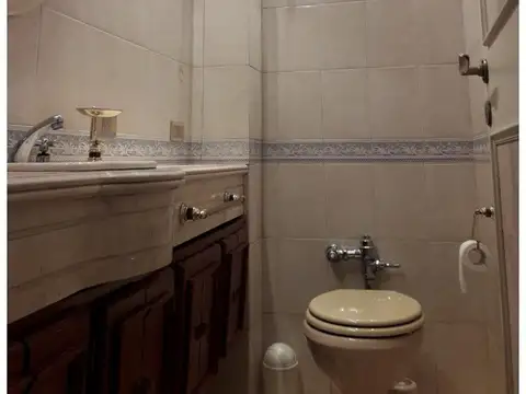 Excelente semipiso en Av. Mitre al 1800 en Qta. Galli. Calef