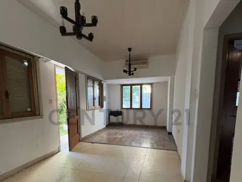 Casa en Venta en Los Hornos, USD 59.000