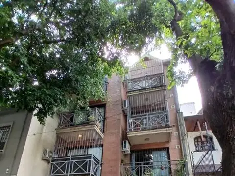 VENTA DEPARTAMENTO MONOAMBIENTO EN COLEGIALES POSIBILIDAD ENTREPISO