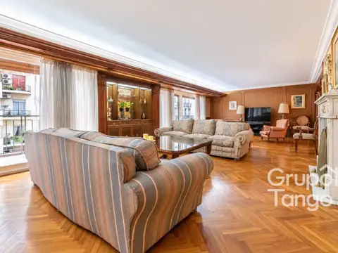 Departamento en Venta de 4 dormitorios