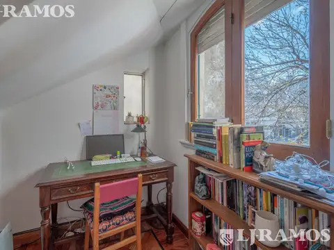 Depto Tipo Casa en Venta en Villa del Parque, USD 260.000