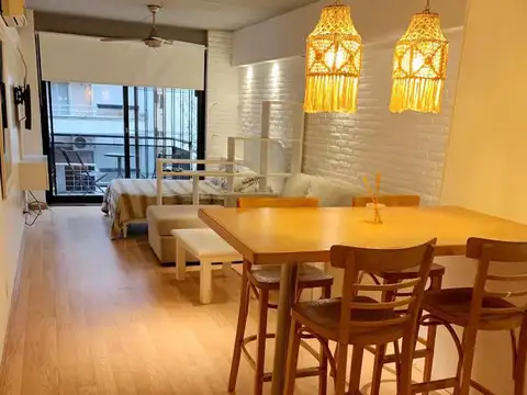 Departamento en alquiler con balcon- amoblado - Las Cañitas