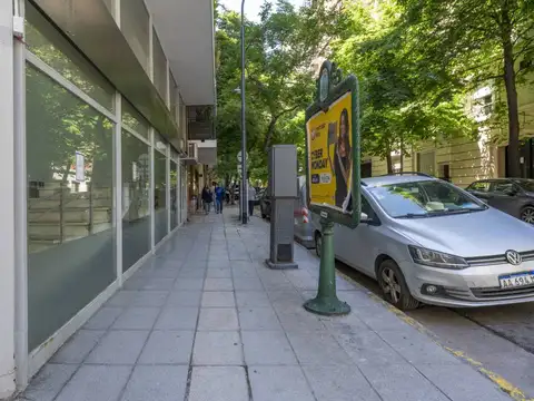 Local en Alquiler en Recoleta, USD 6.500