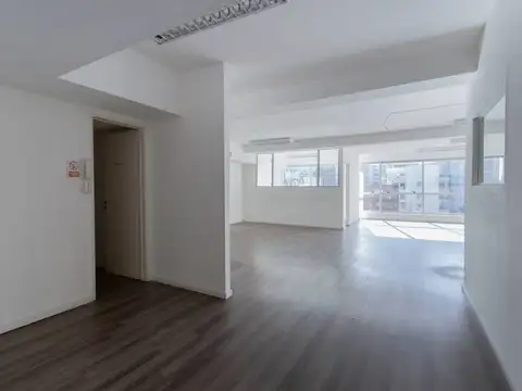 Oficina en Belgrano zona Imprenta