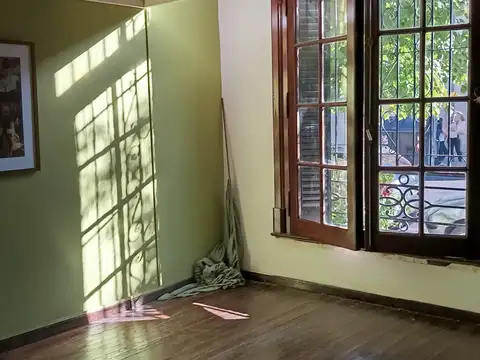 Depto Tipo Casa en Alquiler de 1 dormitorio