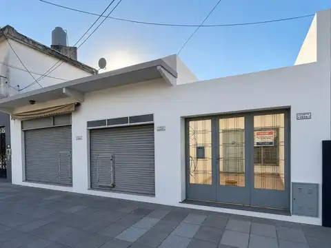 VENTA CASA CON LOCALES ITUZAINGO NORTE