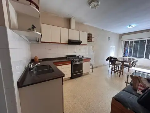 venta casa 4 ambientes, apta credito en Martin Coronado