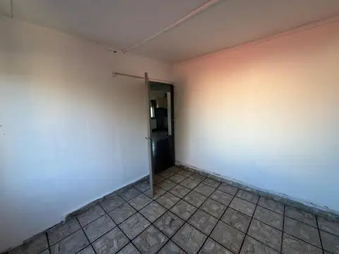 Depto Tipo Casa en Alquiler en Villa Adelina, $ 740.000
