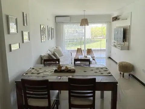 Departamento en Venta con 1 cochera