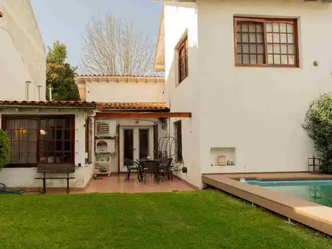 Casa con encanto. Parque, pileta, 4 dor S.Fernando
