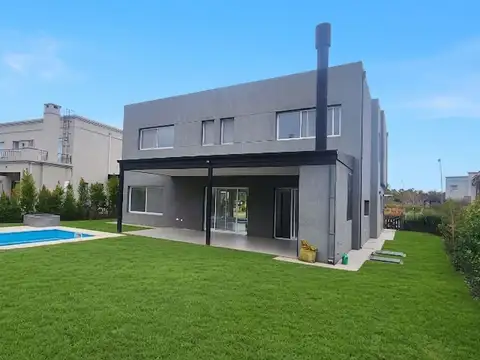 VENTA CASA BARRIO ACACIAS PUERTOS DEL LAGO ESCOBAR