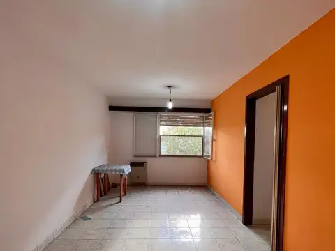 Pje Pailebot Davison 3800, Piso 2