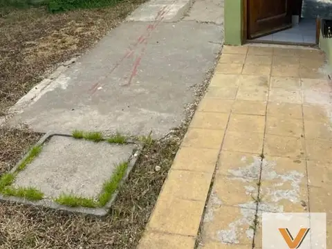 Casa en venta - 3 Dormitorios 2 Baños - Ayacucho