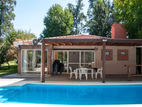 Casa en Venta en Larena Country Club, USD 145.000