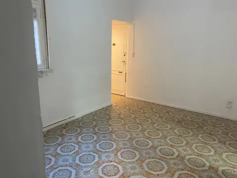 VENTA DEPARTAMENTO 2 AMB. FLORES APTO CREDITO