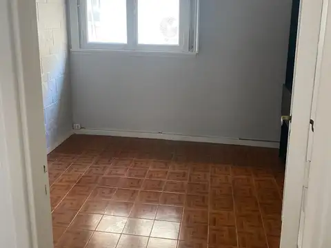 VENTA DEPARTAMENTO 2 AMB. FLORES APTO CREDITO