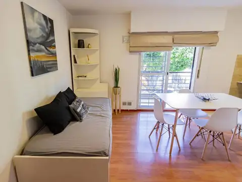 Departamento en Alquiler en Abasto, $ 550.000