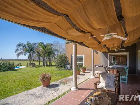 Venta Casa 6 Amb c/ Pileta Chacra 1 Ha La Macarena