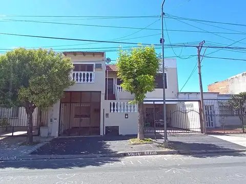 San José e/ Balcarce y Almirante Brown