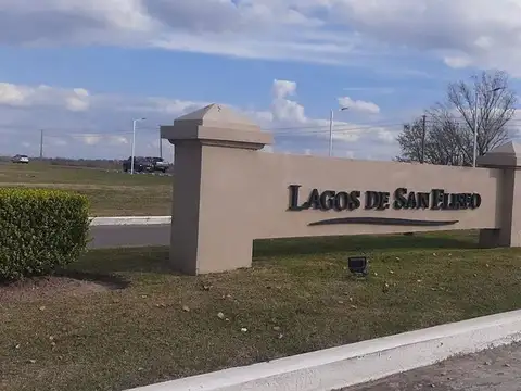 LOTE INTERNO EN VENTA EN LAGOS DE SAN ELISEO
