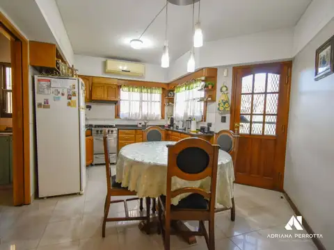 CHALET 3 DORMITORIOS QUINCHO GARAGE  GLEW