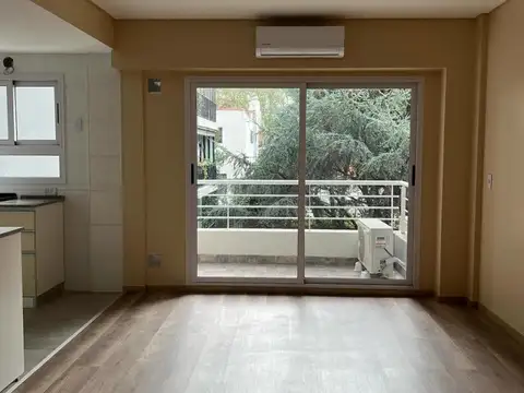 Avenida Coronel Esteban Bonorino 200, Piso 3