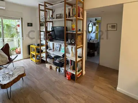 Departamento en Venta en Chacarita, USD 185.000
