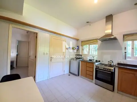 Casa en Alquiler Temporal en Playa Mansa, USD 7.000