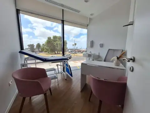 Oficina Monoambiente con 2 baños