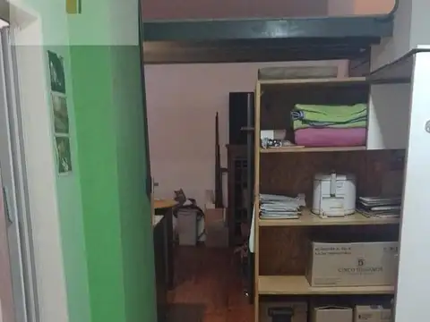 Casa en venta - 1 Dormitorio 1 Baño - Parque Patricios