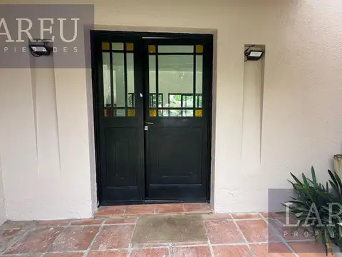 Casa en Venta en Roble Joven, USD 230.000