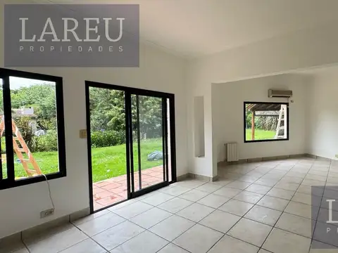 Casa en Venta con 1 cochera