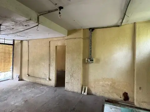 Local en Venta Via Pública