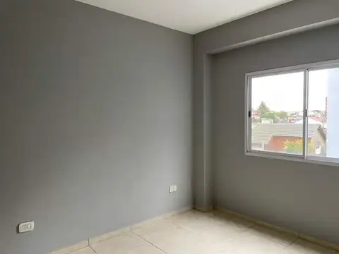 Departamento Semi/Nuevo-Venta-Martin Coronado