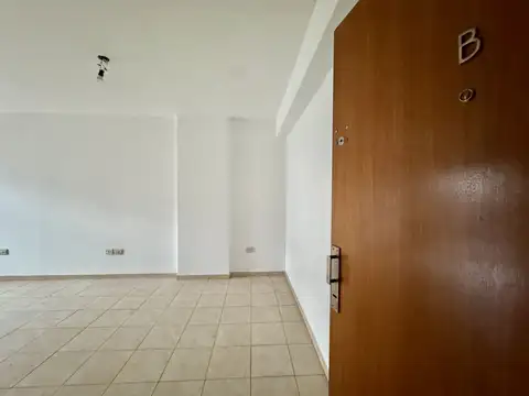 Departamento en Alquiler en Santos Lugares, $ 550.000