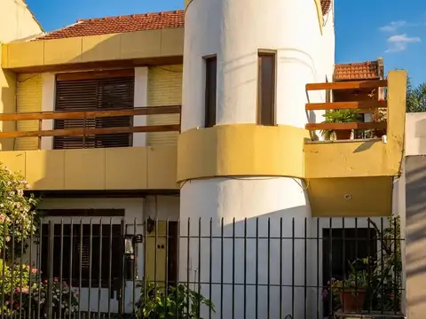 PH en alquiler - 3 Dormitorios 1 Baño - Villa Pueyrredón