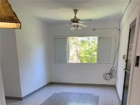 AV CHACO 1700, Piso 1