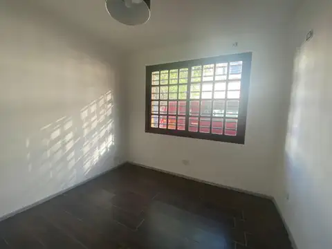 Depto Tipo Casa en Alquiler al Norte