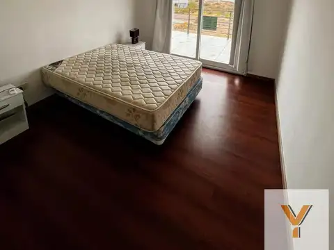 Casa en venta - 2 Dormitorios 2 Baños - Cocheras - 160Mts2 - Neuquén
