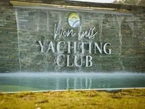 DON LUIS YACHTING CLUB