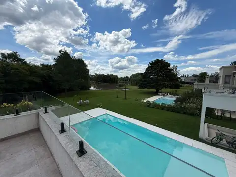 Las Casuarinas del Pilar 100