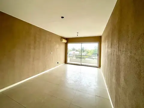 Departamento en Alquiler en Pilar, $ 450.000