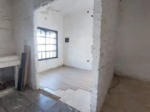Local en Alquiler en Santos Lugares, $ 1.300.000