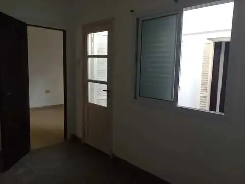 Depto Tipo Casa en Alquiler de 3 ambientes