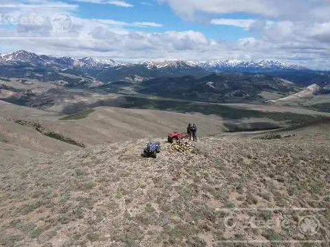 Campo de 2400 Has en - Bariloche Patagonia Argentina - Fly Fishing